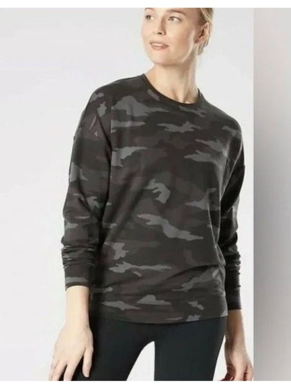 Athleta Studio to Street Camo Crewneck Sweatshirt in Gray / Black - Sz M